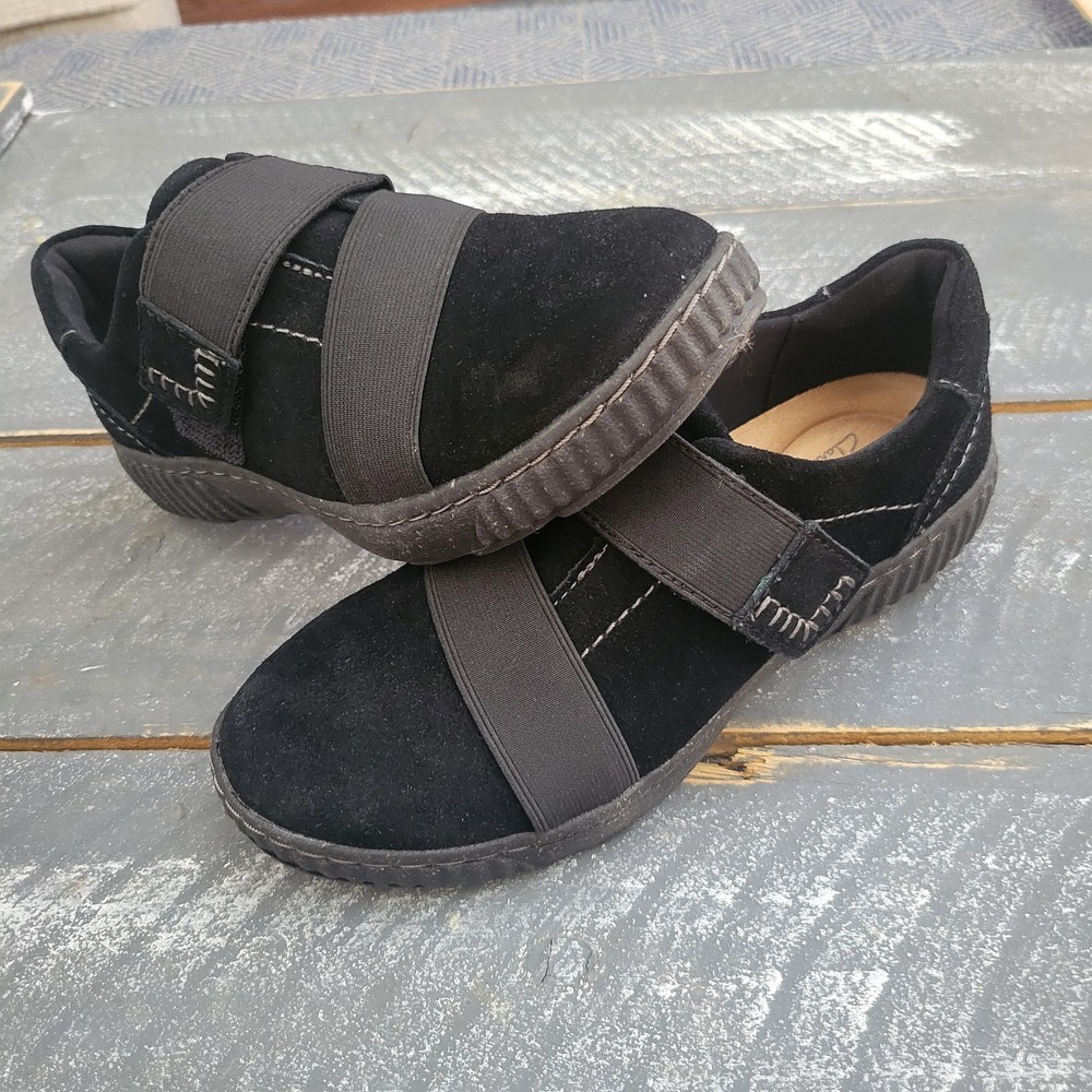 Clarks Caroline Holly Slip-On Black Suede Sneaker Shoes Women's Size 6M NEW